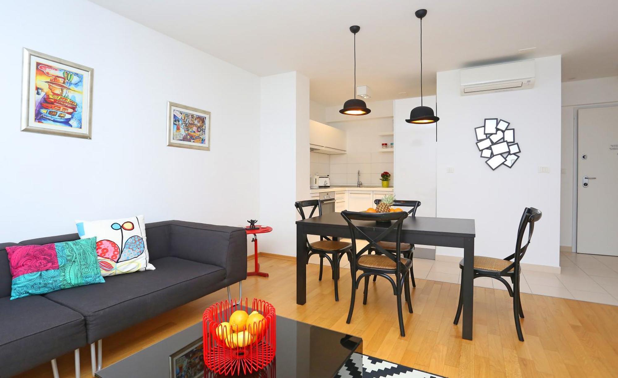 Luxury Apts Leone Split Centre Exterior photo