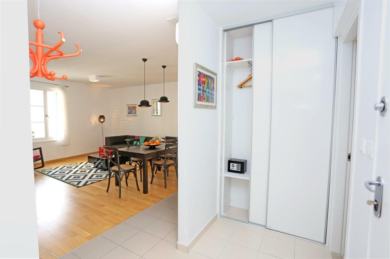 Luxury Apts Leone Split Centre Exterior photo
